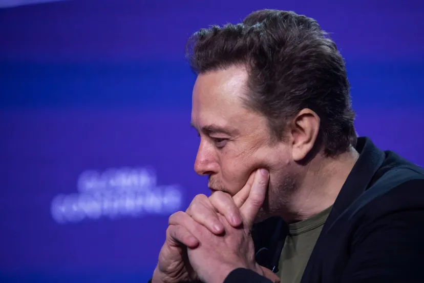 اپل ادعاهای ایلان ماسک را رد کرد: اپ استور محیطی منصفانه است